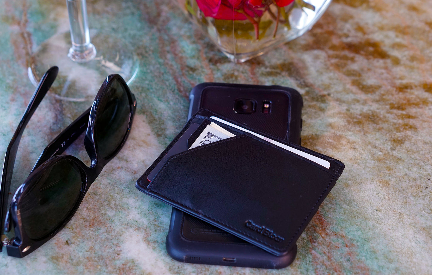 Card Blocr Minimalist Wallet in Black Leather | RFID Blocking Wallet